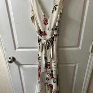 Charlotte Russe Ivory Floral Maxi Dress Deep V-Neck Tie Waist S